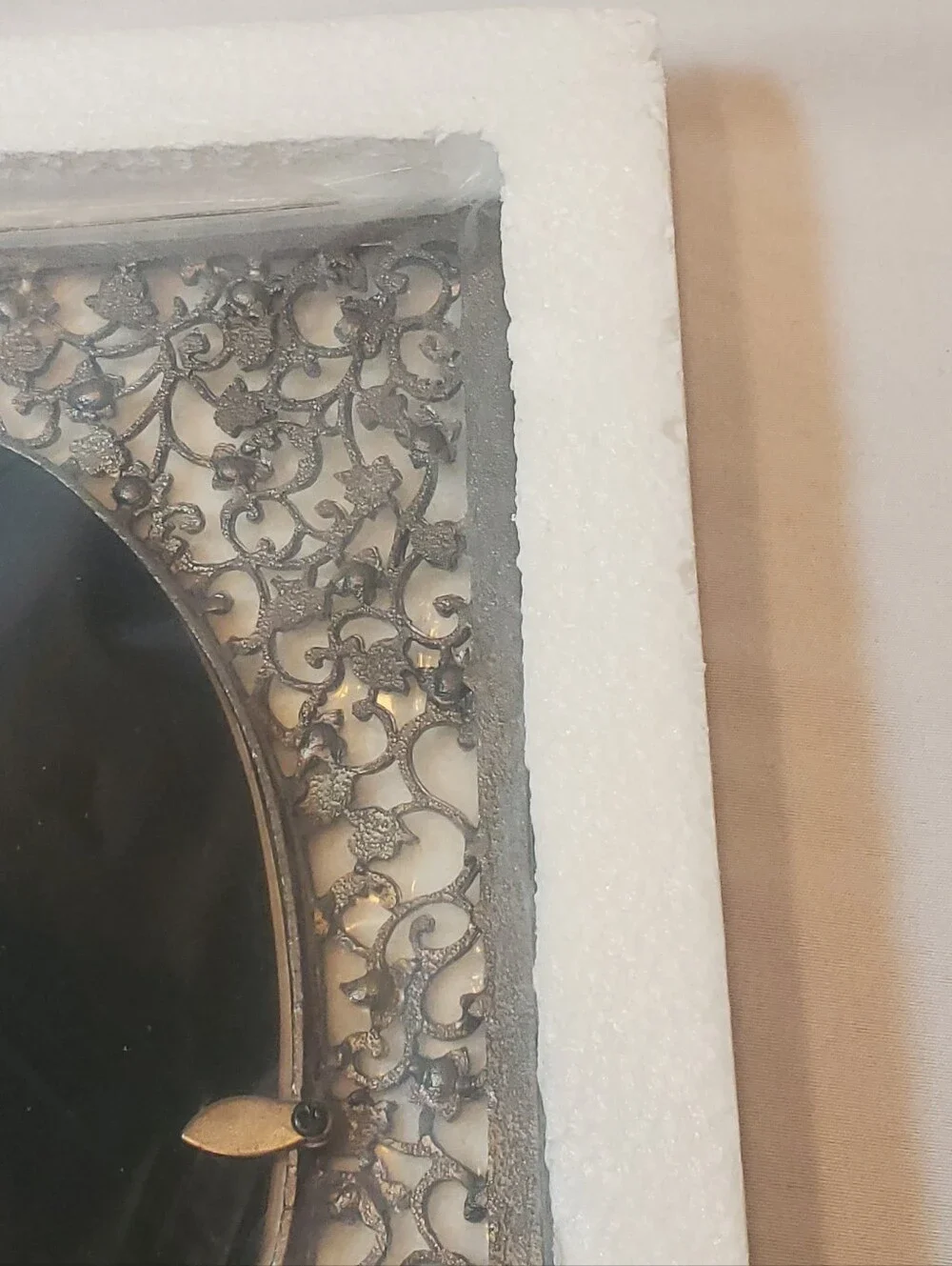 Inhabit Vtg 2006 Silver Pewter Ornate Filigree Freestanding Picture Frame Macys